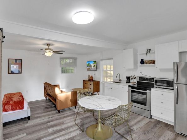 1121 SW 15th Ave, Fort Lauderdale FL 33312