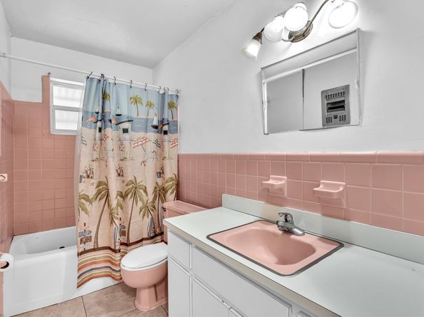 5702 Jefferson Street, Hollywood FL 33023