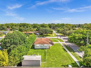 5702 Jefferson Street, Hollywood FL 33023