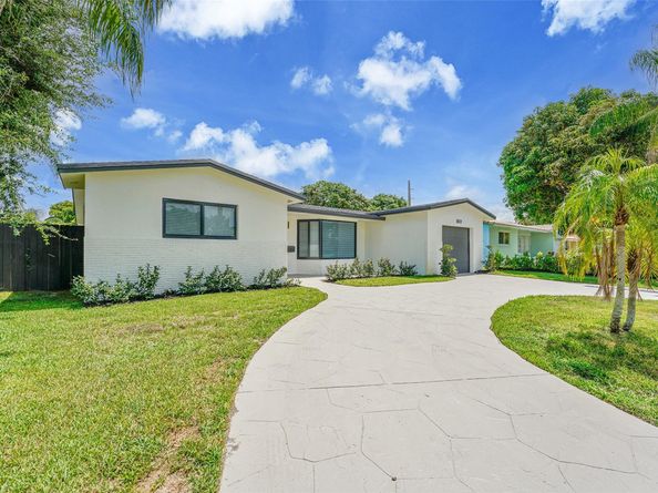 5512 Cleveland St, Hollywood FL 33021