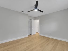 5512 Cleveland St, Hollywood FL 33021