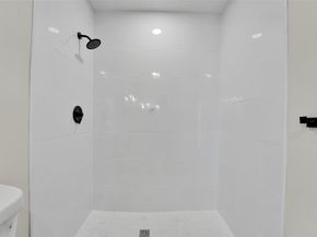 5512 Cleveland St, Hollywood FL 33021
