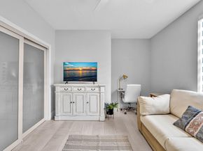 4122 NW 67th Ter, Coral Springs FL 33067