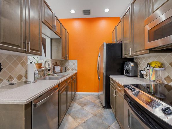 609 NW 24th Avenue, Boynton Beach FL 33426