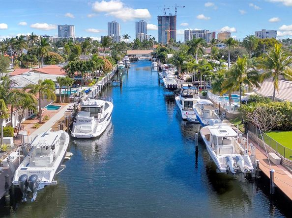 2524 SE 9th St, Pompano Beach FL 33062