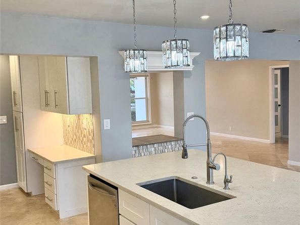 2524 SE 9th St, Pompano Beach FL 33062