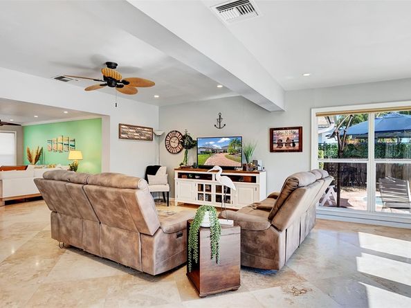 2524 SE 9th St, Pompano Beach FL 33062