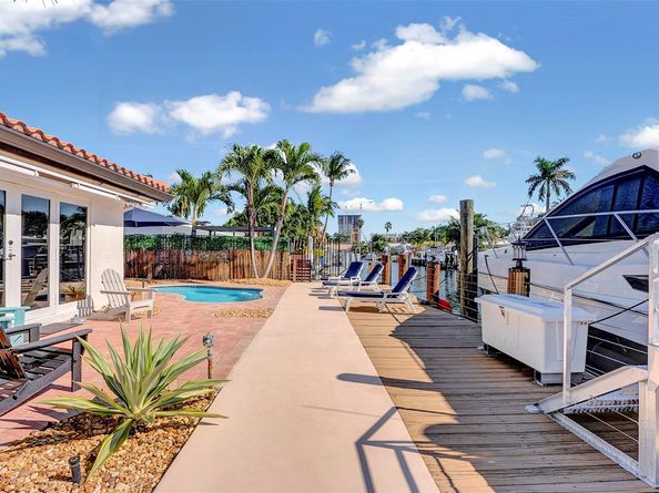 2524 SE 9th St, Pompano Beach FL 33062