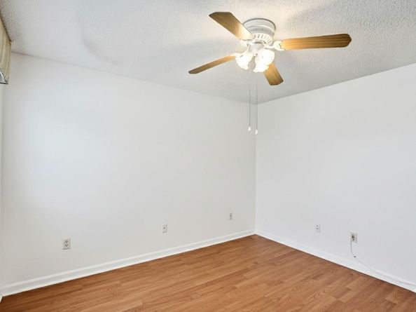 5900 NW 44th St 414, Lauderhill FL 33319