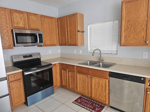 3021 NW 30th Ave, Oakland Park FL 33311
