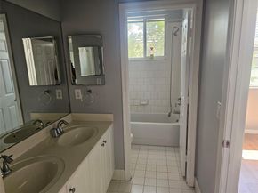 3021 NW 30th Ave, Oakland Park FL 33311