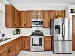 13129 SW 32nd St, Miramar FL 33027
