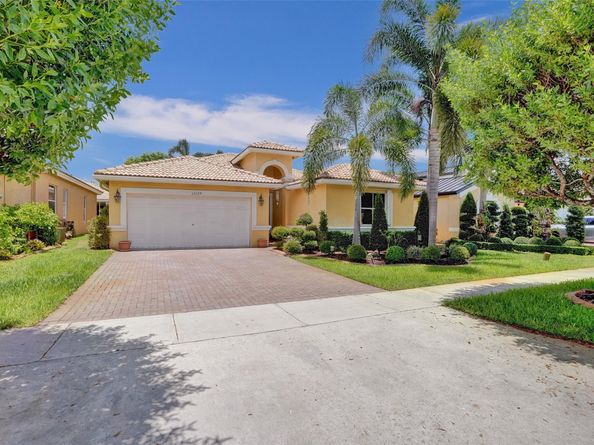 13129 SW 32nd St, Miramar FL 33027