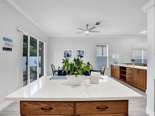 13129 SW 32nd St, Miramar FL 33027