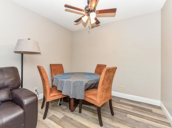 298 SW 6th St 103, Boca Raton FL 33432