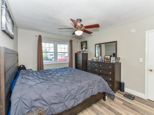 298 SW 6th St 103, Boca Raton FL 33432