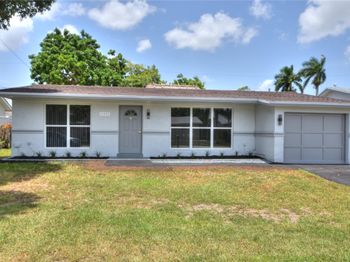 11451 NW 37th St