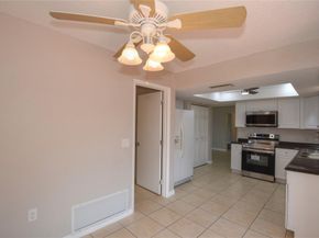 11451 NW 37th St, Sunrise FL 33323