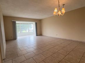 4270 NW 40th St 206, Lauderdale Lakes FL 33319