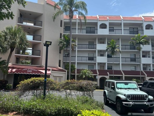Undisclosed Address #FX-10513401, Lauderhill FL 33319
