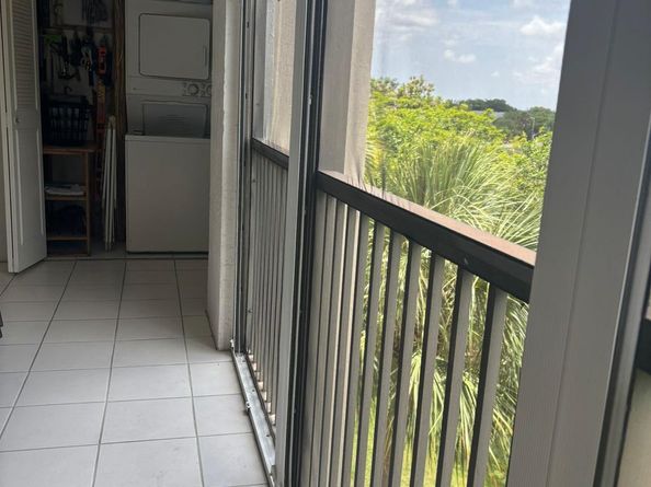 Undisclosed Address #FX-10513401, Lauderhill FL 33319