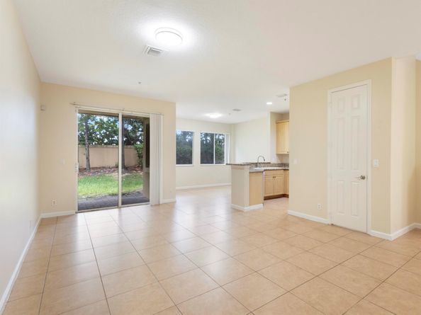 4325 Berkshire Wharf Drive, Lake Worth FL 33461