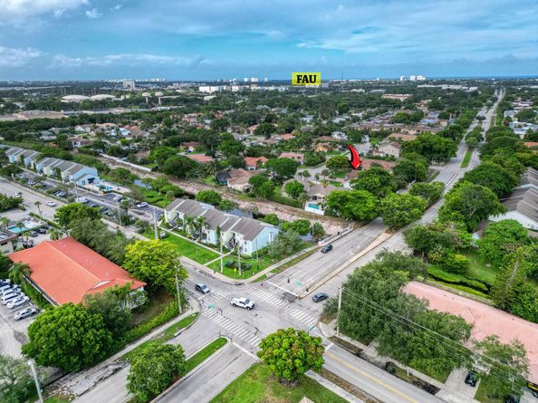 1372 NW 13th Court, Boca Raton FL 33486