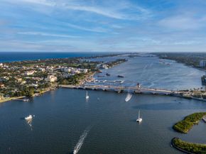 7932 Flagler Court, West Palm Beach FL 33405