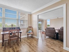 4015 W Palm Aire Dr 606, Pompano Beach FL 33069