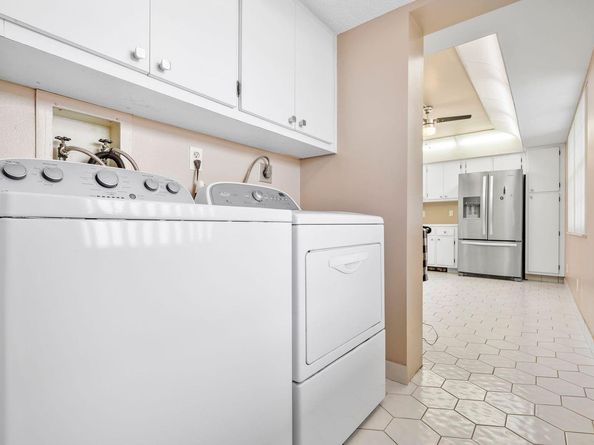 4015 W Palm Aire Dr 606, Pompano Beach FL 33069