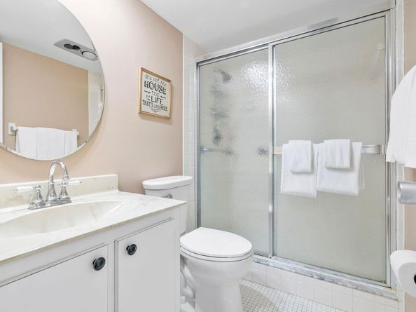 4015 W Palm Aire Dr 606, Pompano Beach FL 33069
