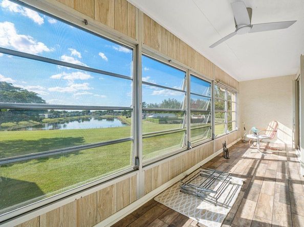 148 Lake Constance Drive 148, West Palm Beach FL 33411