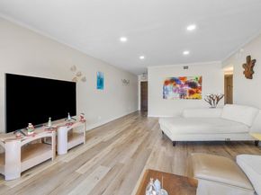 148 Lake Constance Drive 148, West Palm Beach FL 33411