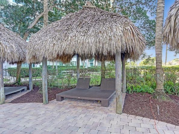 2641 N Flamingo Rd 406N, Sunrise FL 33323