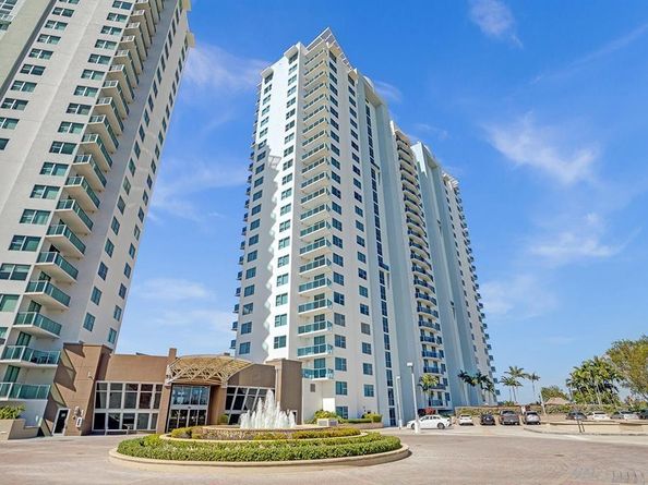 2641 N Flamingo Rd 406N, Sunrise FL 33323