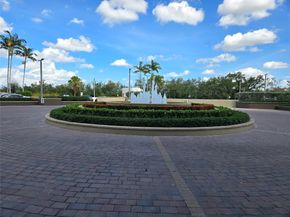 2641 N Flamingo Rd 406N, Sunrise FL 33323