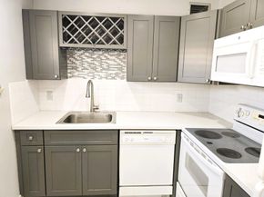 89 Saxony B B, Delray Beach FL 33446