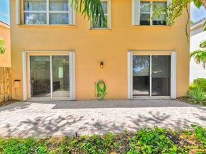 15037 SW 50th Ct, Davie FL 33331