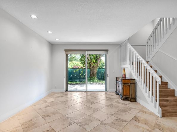 15037 SW 50th Ct, Davie FL 33331