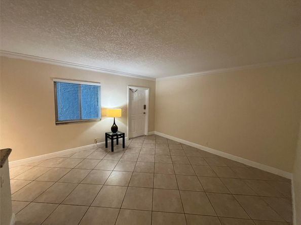 1460 NE 18TH St 104, Fort Lauderdale FL 33305