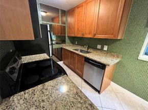 1460 NE 18TH St 104, Fort Lauderdale FL 33305
