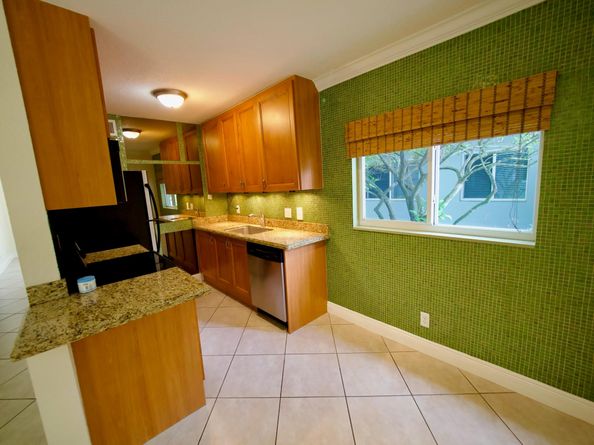 1460 NE 18TH St 104, Fort Lauderdale FL 33305