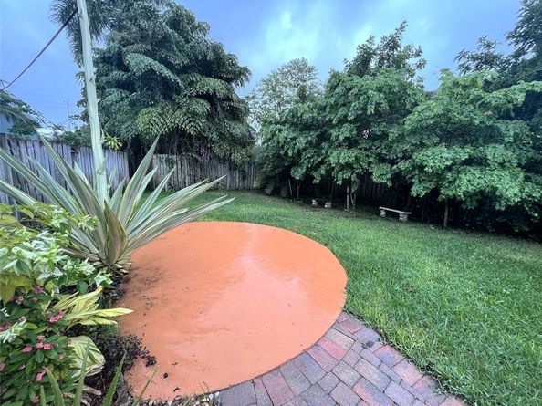 1460 NE 18TH St 104, Fort Lauderdale FL 33305