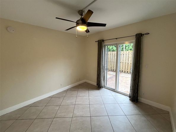 1460 NE 18TH St 104, Fort Lauderdale FL 33305