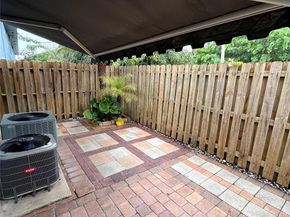 1460 NE 18TH St 104, Fort Lauderdale FL 33305