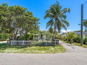 221 NE 10th Street, Delray Beach FL 33444