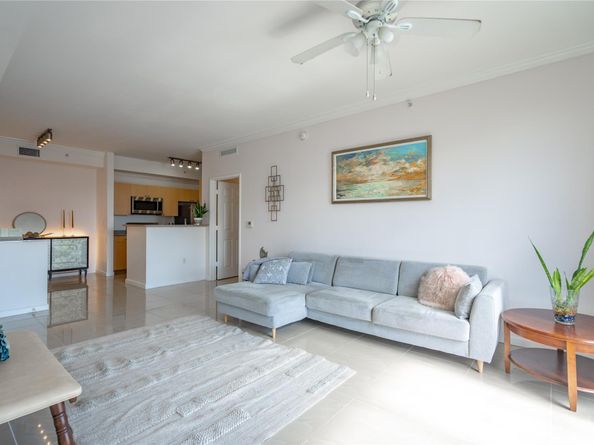 1919 Van Buren St 821A, Hollywood FL 33020