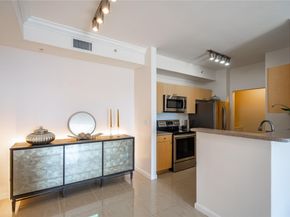 1919 Van Buren St 821A, Hollywood FL 33020