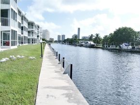 465 Paradise Isle Blvd 307, Hallandale Beach FL 33009
