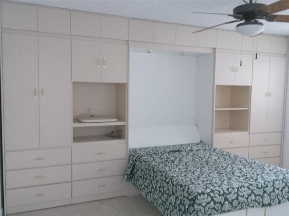 465 Paradise Isle Blvd 307, Hallandale Beach FL 33009